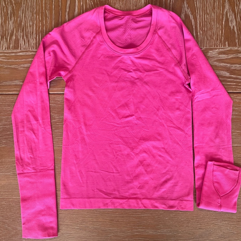 Lululemon Swiftly Tech Long Sleeve Size 2 in Sonic Pink